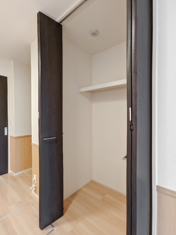 収納　図面と現状に相違がある場合には現状を優先