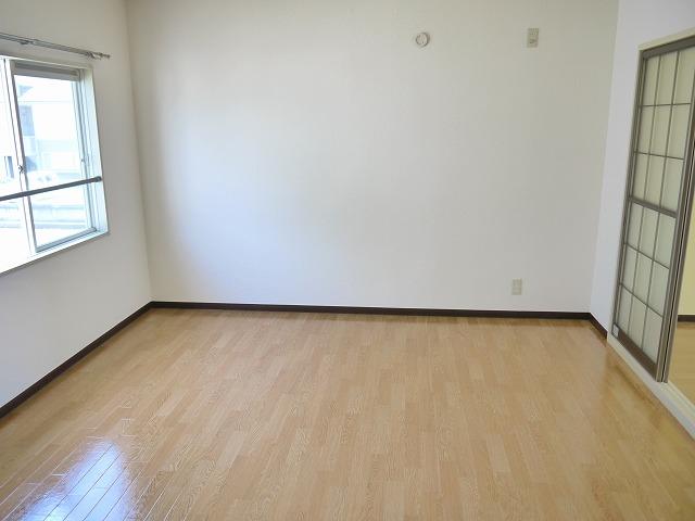 その他部屋・スペース　明るい洋室です