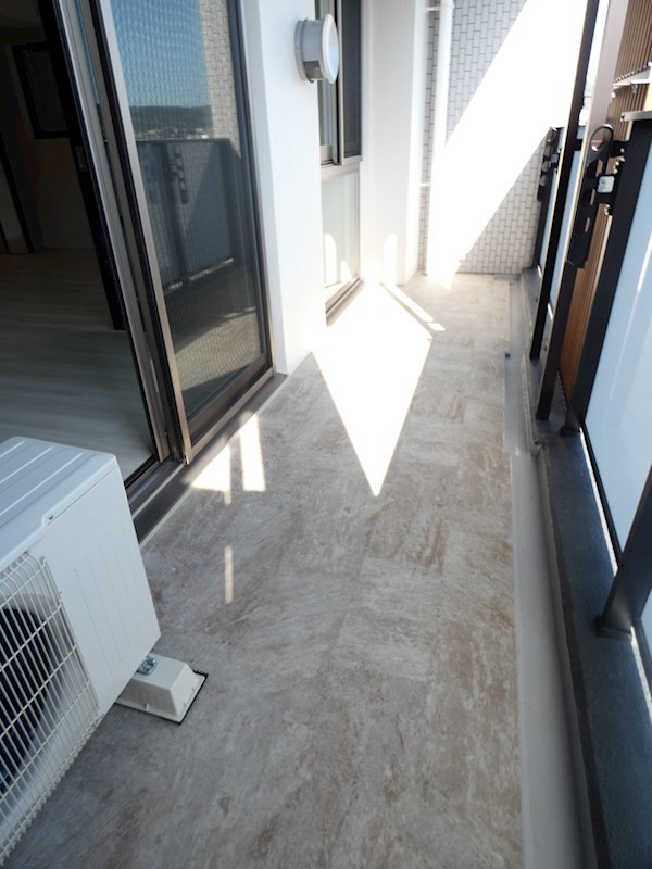バルコニー　※他のお部屋です、ご参考までに