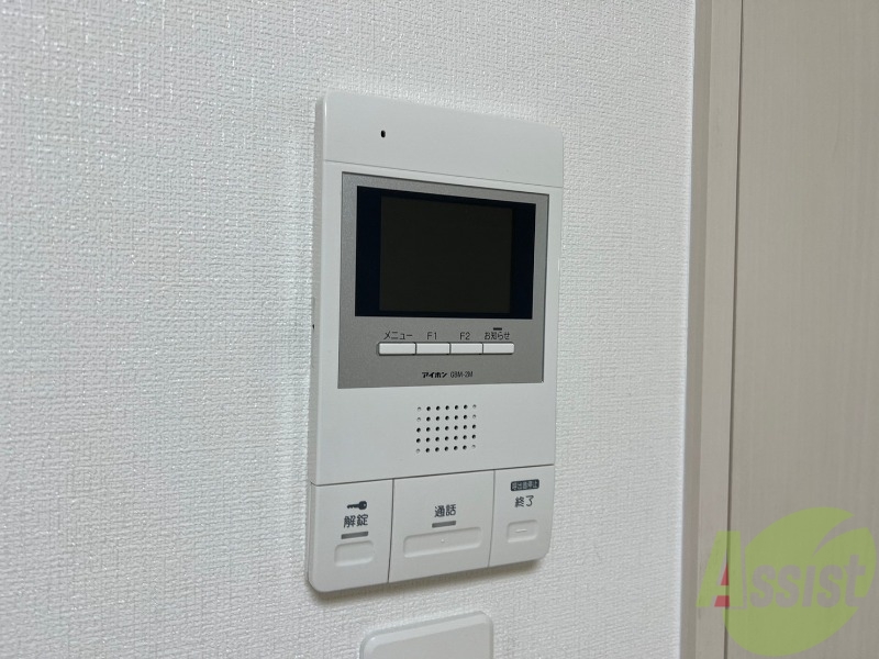 その他設備　ＴＶモニター付インターホンです。来客者の顔が見えるので安心！
