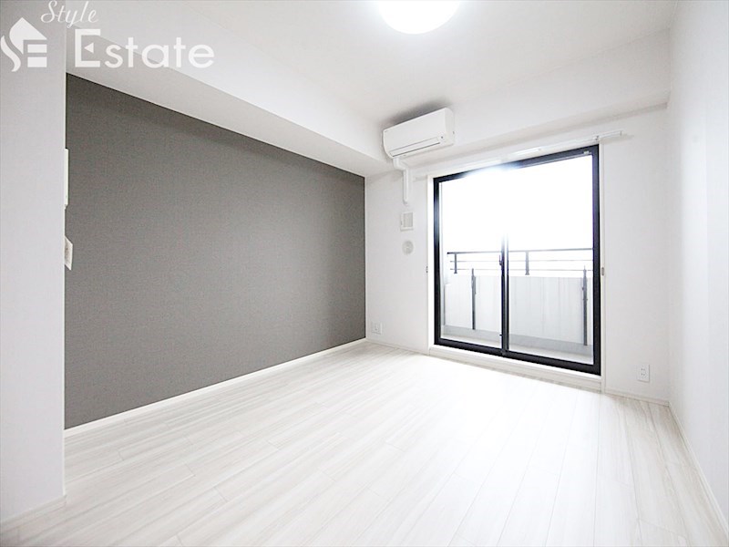 居室・リビング　内装