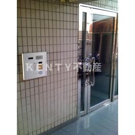 セキュリティ　オートロックで安心