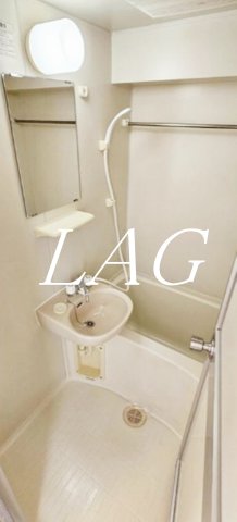 バス・シャワールーム　お風呂です。