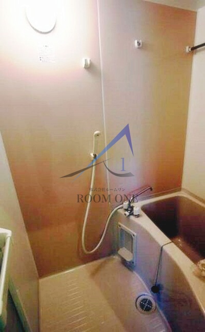 バス・シャワールーム　お風呂です。