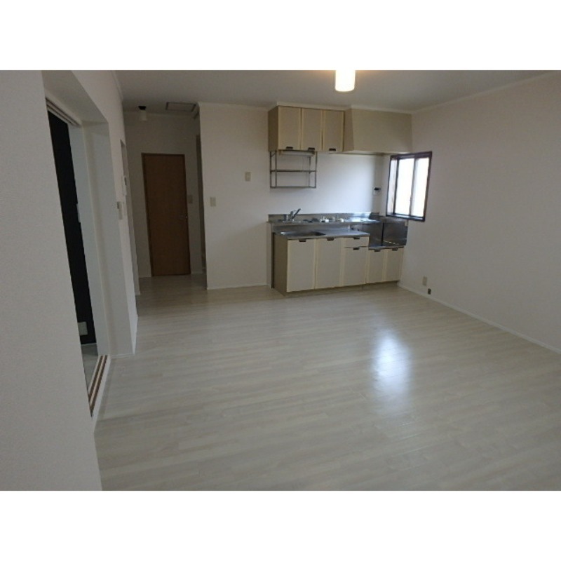 居室・リビング　図面と現状に相違がある場合には現状を優先