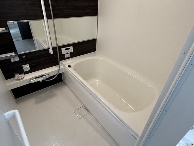 バス・シャワールーム　追い炊き機能付