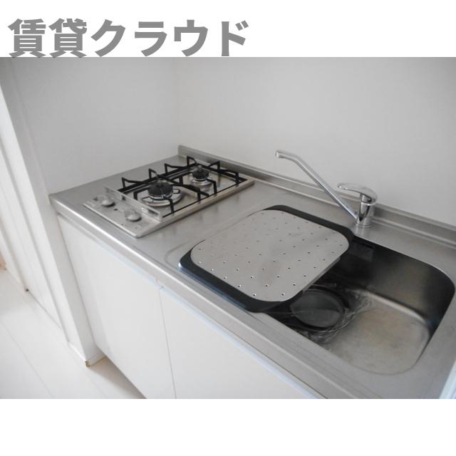 キッチン　コンパクトなキッチンで掃除もラクラク