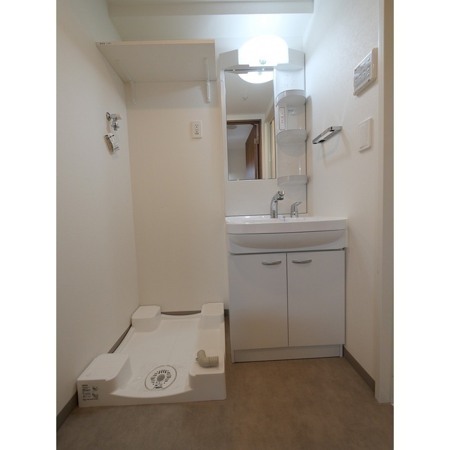 洗面設備　※同タイプ写真転用