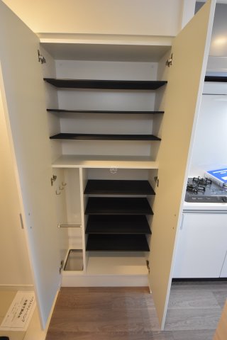 収納　ジアコスモ京橋アクア　シューズボックス