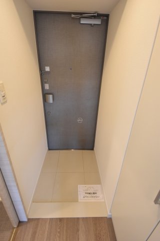 玄関　ジアコスモ京橋アクア　玄関