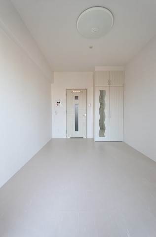 居室・リビング　開放感のある洋室です