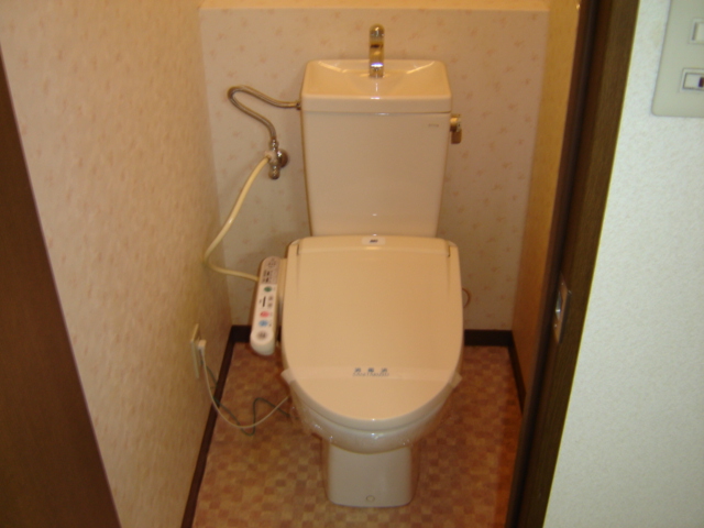 トイレ　シャワー付トイレ