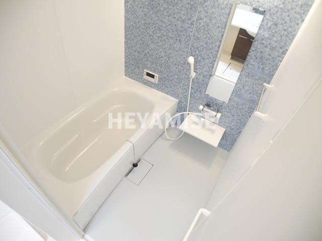 バス・シャワールーム　※室内画像は別号室のもの