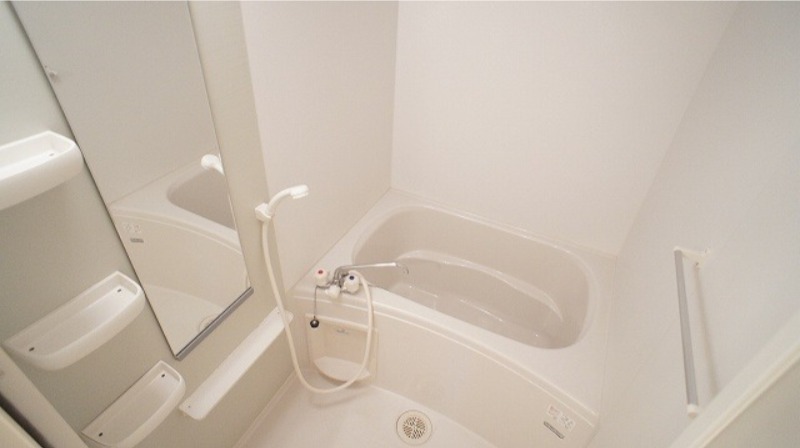 バス・シャワールーム　図面と現状に相違がある場合には現状を優先