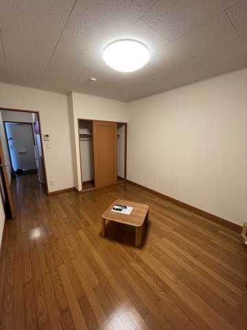 居室・リビング　※類似物件の写真となります。イメージ、現状優先。