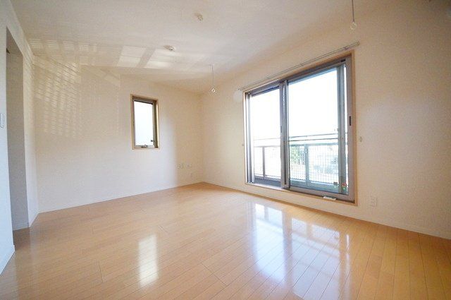 居室・リビング　★お部屋探しは株式会社タウンハウジング東京まで★