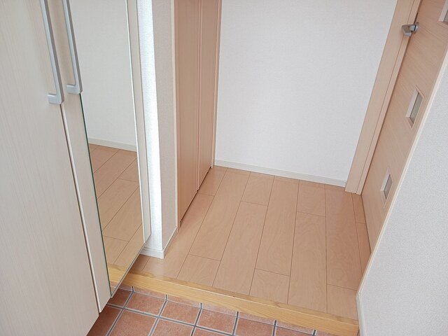 玄関　明るい玄関です
