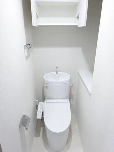 トイレ　トイレ