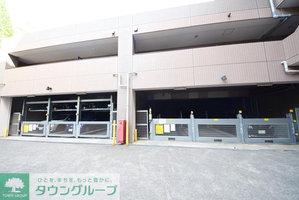 駐車場　外観