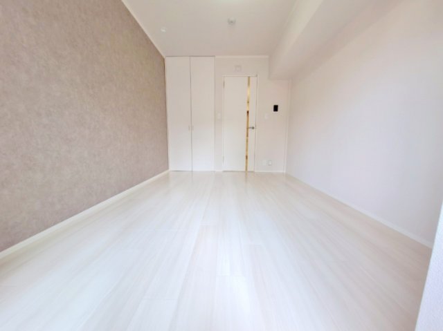 居室・リビング　※別号室参考写真