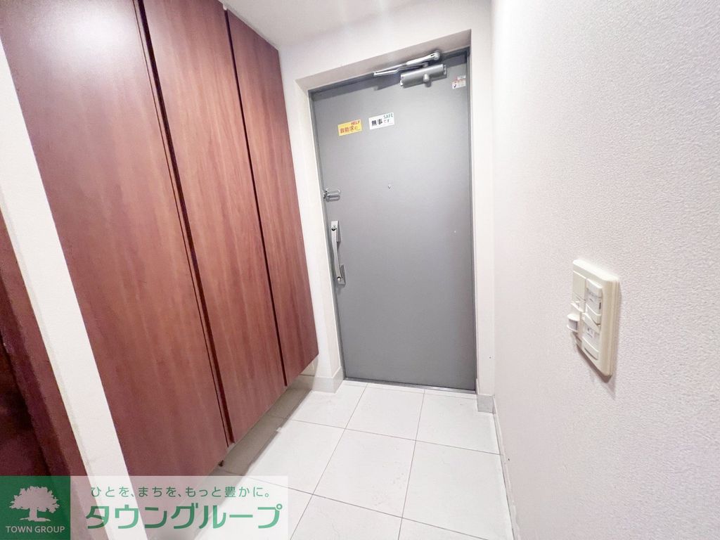 玄関　玄関
