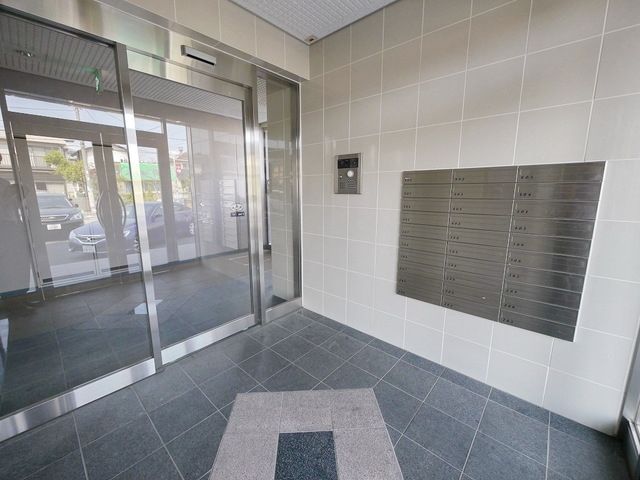エントランス　オートロック
