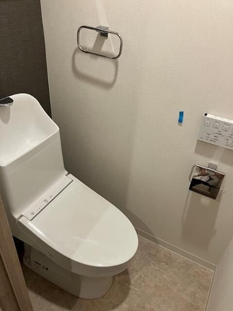 トイレ　ゆったりとした空間のトイレです