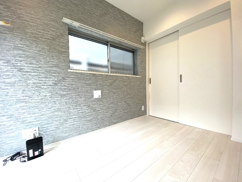 その他設備　白を基調にした明るいお部屋です。