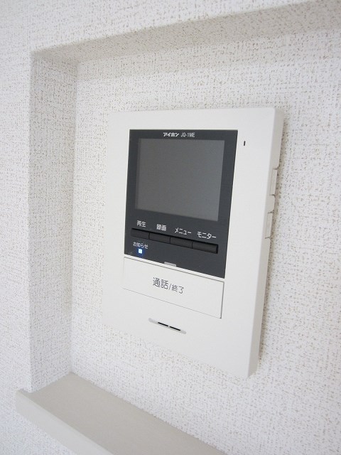 セキュリティ　モニター付きインターホン