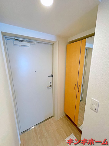玄関　写真は別のお部屋です。