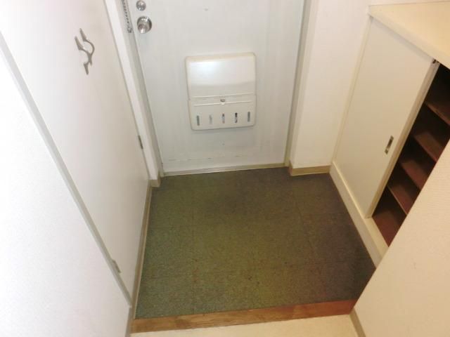 玄関　★使いやすい広めの玄関★