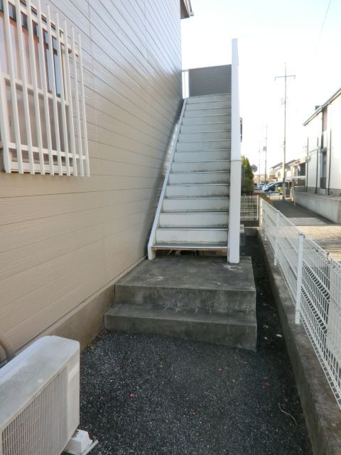 エントランス　お部屋につながるエントランスです