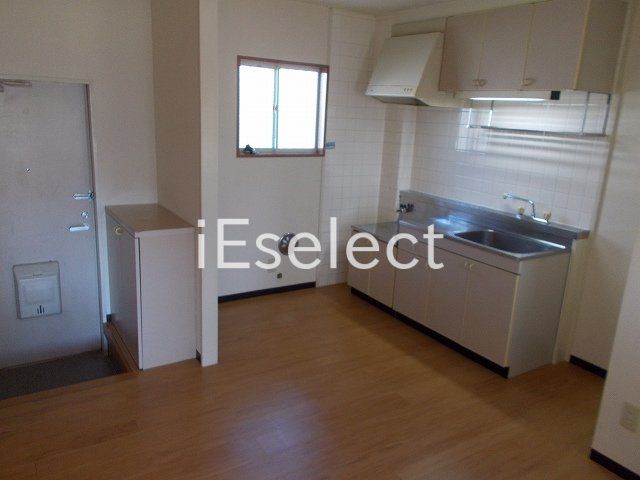 居室・リビング　風通しもよいお部屋です！