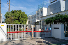 小学校　多摩川小学校（小学校）まで415m