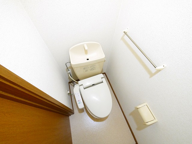 トイレ　清潔感のあるトイレです
