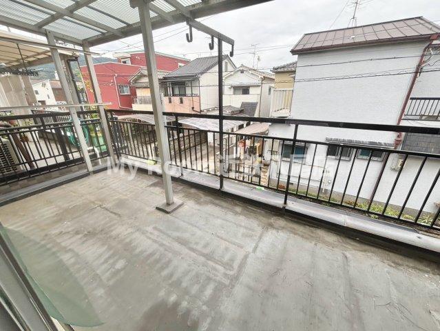東山本新町4丁目戸建の内装写真