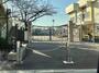 小学校　八尾市立山本小学校（小学校）まで2003m