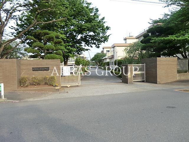 中学校　昭島市立多摩辺中学校（中学校）まで408m