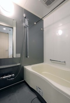バス・シャワールーム　バス※別部屋参考写真