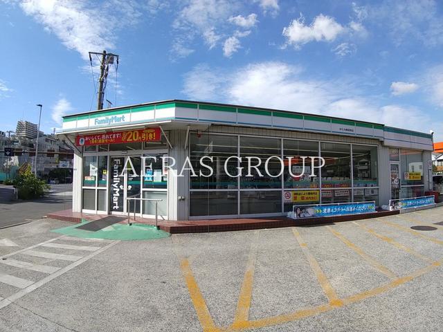 コンビニ　ファミリーマートMG川崎昭和店（コンビニ）まで262m
