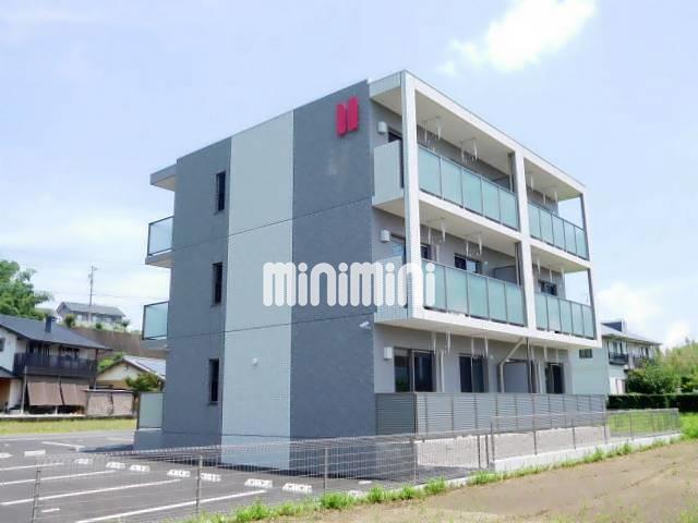 建物外観　重量感のある日当たりの良い外観です。