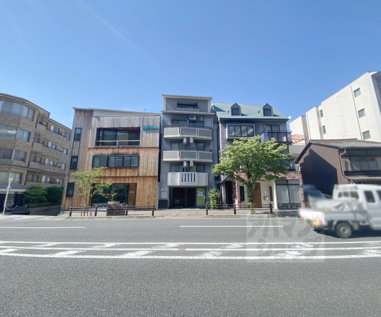 ラピス京都神宮道の外観写真
