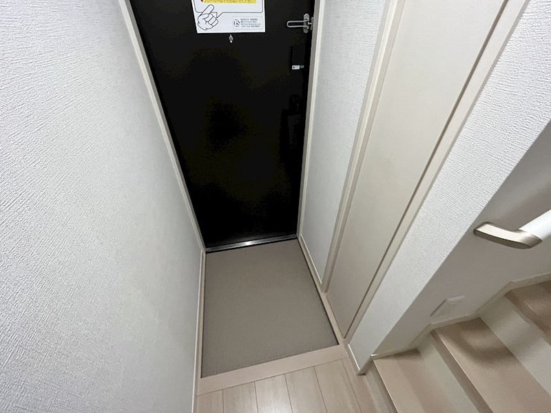 玄関　ヴィータリベラ　文京区千駄木３