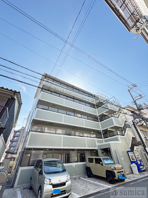 建物外観　鉄筋コンクリート造・ガッチリた建物です♪♪