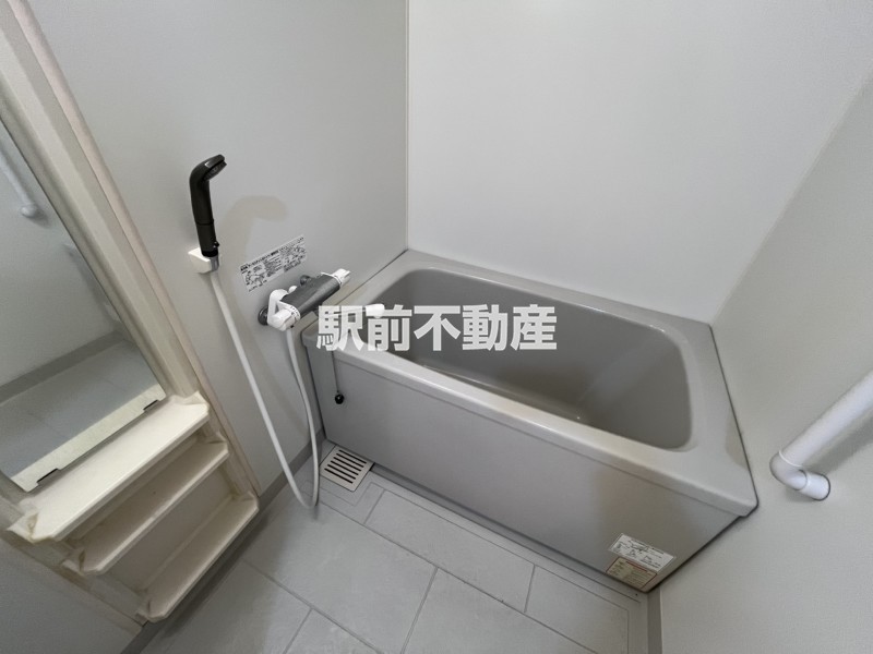 西鉄天神大牟田線 櫛原駅 徒歩15分 10階建 築19年の風呂写真