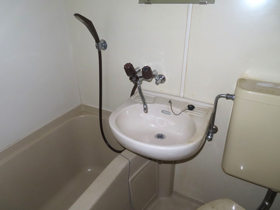 洗面設備　※同タイプ別部屋の写真