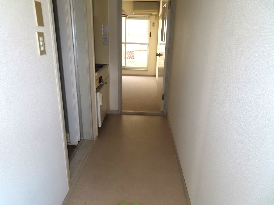 玄関　※同タイプ別部屋の写真