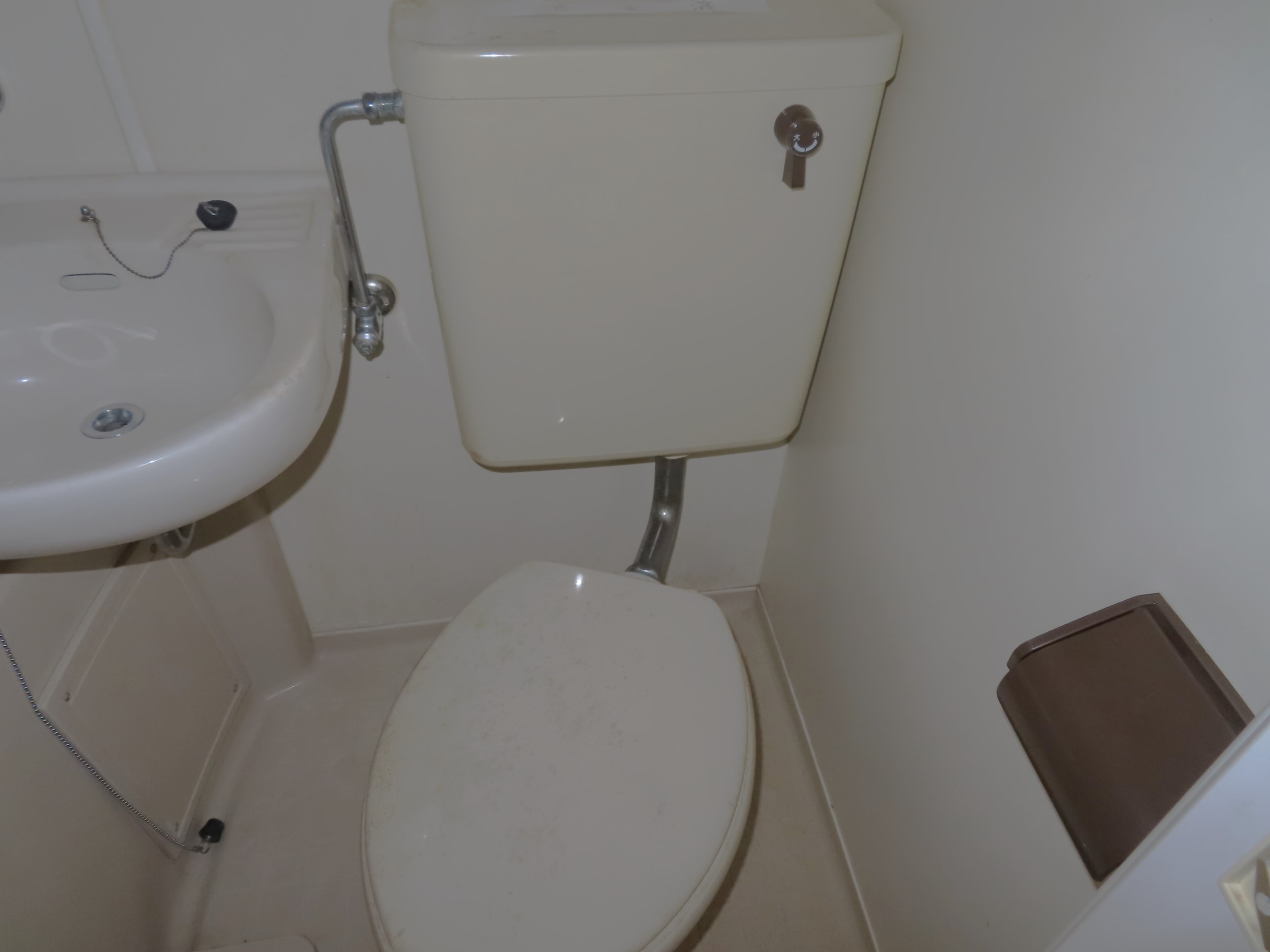 トイレ　※同タイプ別部屋の写真