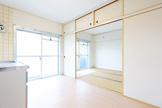 居室・リビング　和室をつなげてお使いいただけます