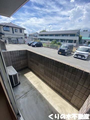 バルコニー　バルコニー付きです